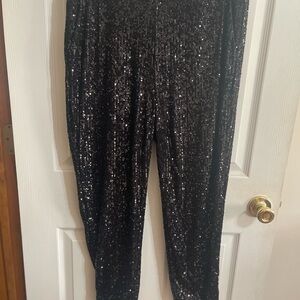 Spense Black Sequin Sparkle Jogger Pants Set. Pants -L Top-XL Sold as a set